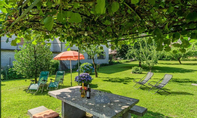 Piantedo Casa | Maravillosa casa de vacaciones privada para 5 personas con WIFI, TV, patio y mascotas permitida