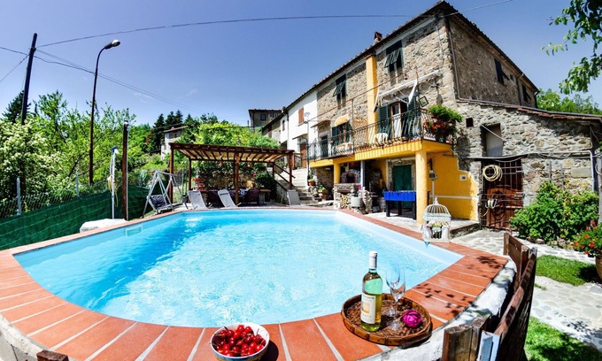 Lanciole Villa | Preciosa casa de vacaciones privada con WIFI, piscina privada, TV, vista panorámica y aparcamiento