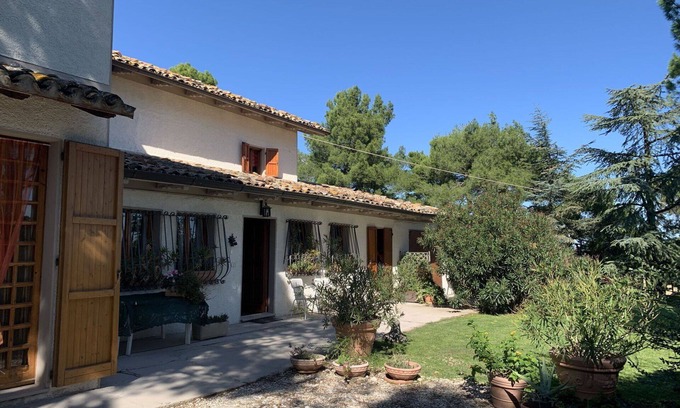 Ginestreto Casa | Maravillosa casa de vacaciones privada con WIFI, TV, mascotas permitida y vista panorámica