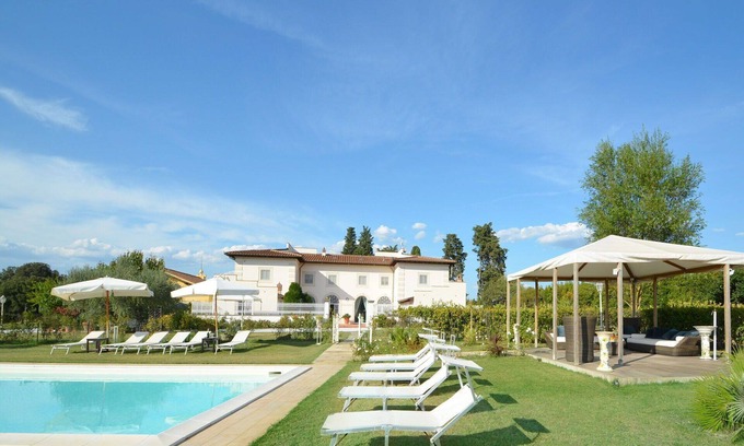 Signa Villa | Casa de vacaciones privada con jacuzzi, A/C, WIFI, piscina privada, TV, cerca de Florencia