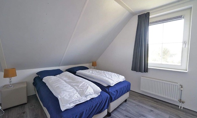 Susteren Casa | Maravillosa casa de vacaciones privada para 12 personas con WIFI, piscina, TV y terraza