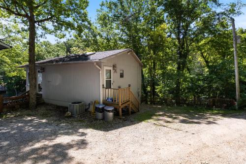 Rocky Mount Casa | Wonderful Remote Lake Cabin! Fish from Deck & Dock
