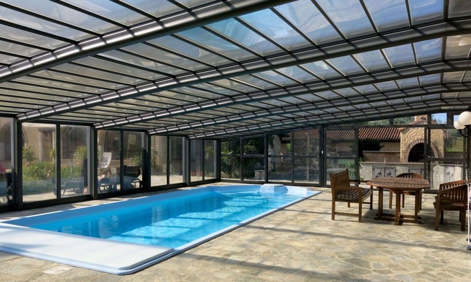 Bastia Mondovi Casa | Estupenda casa de vacaciones para 4 personas con piscina, WIFI, TV y terraza