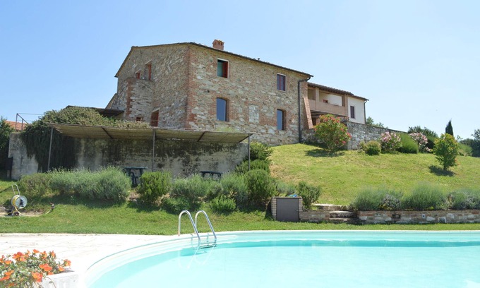 Asciano Villa | HERMOSA VISTA VILLA CRETA SENESI
