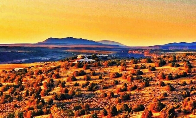Arroyo Hondo Casa | Wonderland of Taos