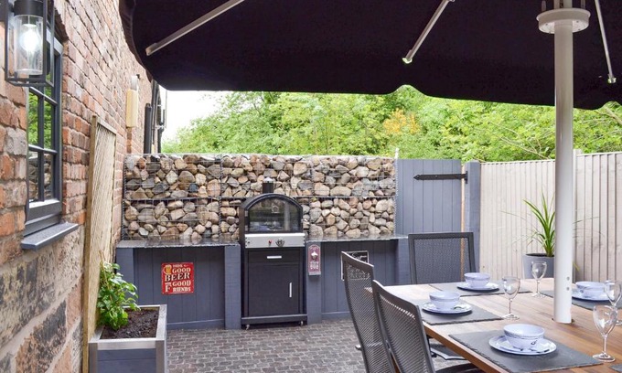 Frodsham Casa | Woodhouse View