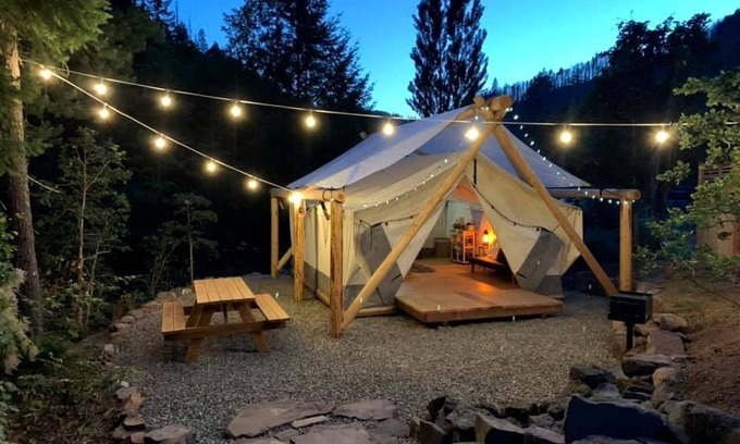 Idleyld Park Casa | Woodsman - Luxury Glamping Tent