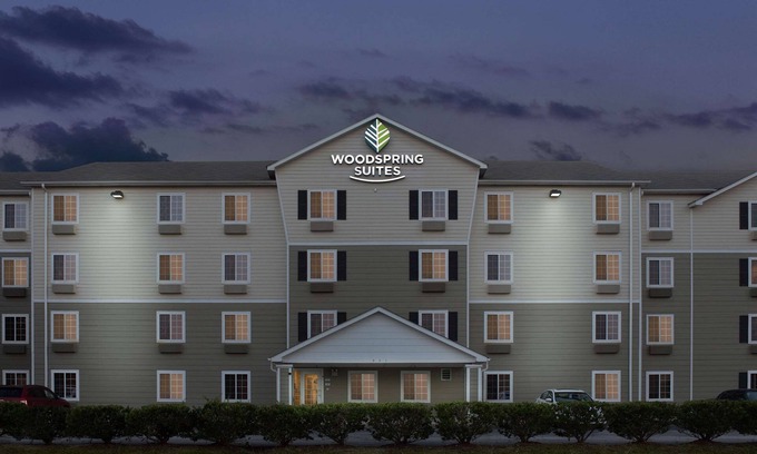 Huntcliff Hotel | WoodSpring Suites Columbia Fort Jackson