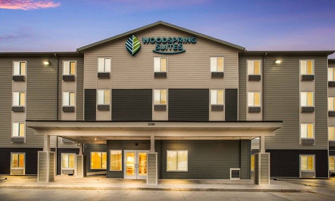 Sulphur Hotel | WoodSpring Suites Sulphur - Lake Charles