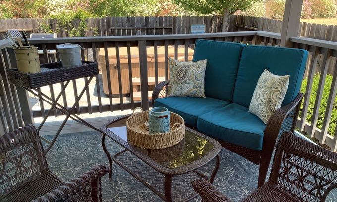 Santa Rosa Cabaña | Russian River Valley Wine Country justo fuera de su puerta!