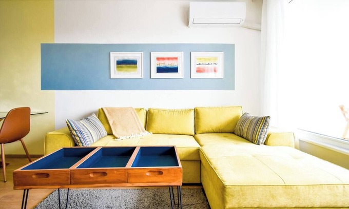 Sofia Apartamento | Work Friendly | 2BR | AC | Terrace | Free Parking