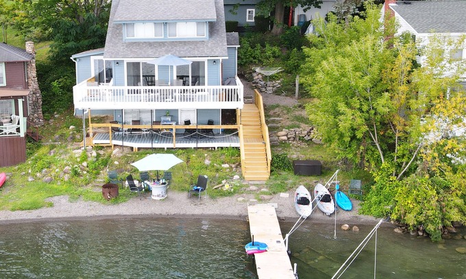 Penn Yan Cabaña | WOW! Newly Renovated Cottage on Keuka Lake. Perfect for a Vacation on the Water