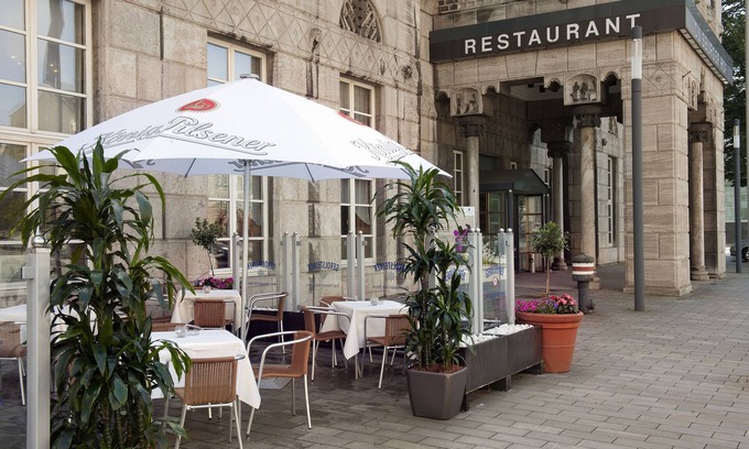 Altstadt Hotel | Wyndham Duisburger Hof