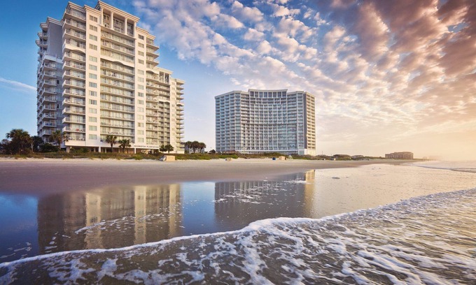 Arcadian Shores Complejo | Wyndham SeaWatch Resort - 2 Bedroom Unit Sleeps 6!