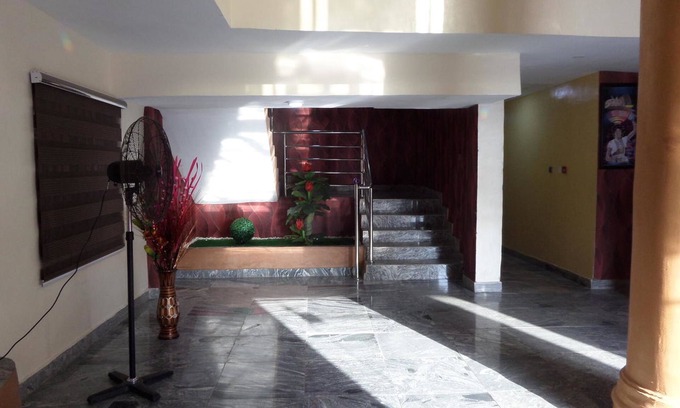 Ebute-Metta Hotel | X Garden Hotel & Suites