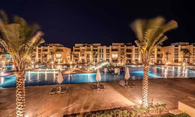 El Gouna Apartamento | Xuru Stays I Exotic 1bdr w/ Outdoor Terrace Pool & Beach Access