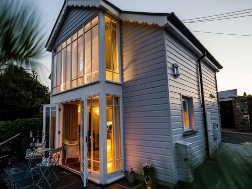 New Quay Casa | Y Stabl
