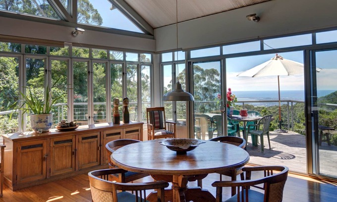 Robertson Casa | Yarrawa Hill - Retiro de los amantes del arte con Bush y vista al mar
