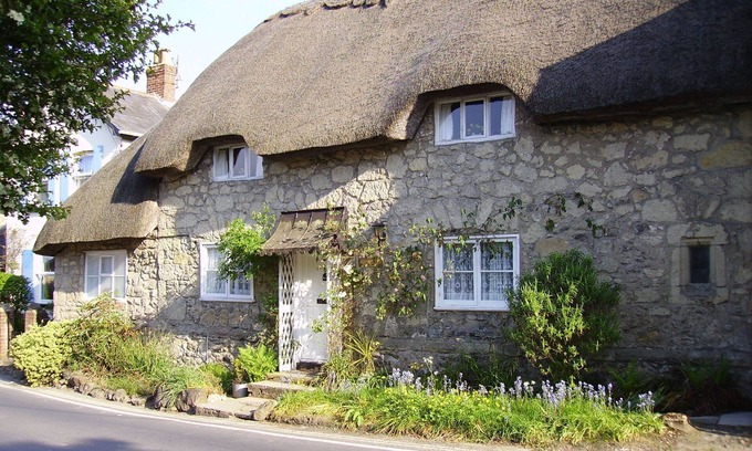 Niton Cabaña | Cottage Ye Olde - una casa de campo que tiene capacidad para 6 personas en 3 dormitorios