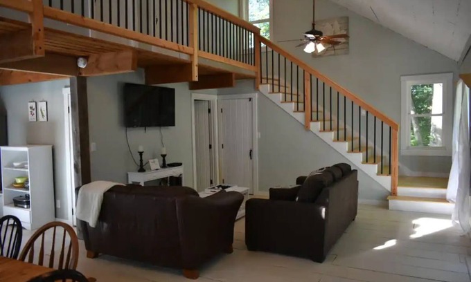 Litchfield Cabina | Year Round Cabin in Litchfield