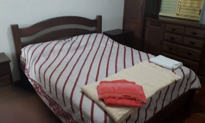 Coronel Xavier Chaves Casa | Yellow House CXC con 04 habitaciones