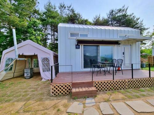 Yeongju Casa | Yeongju Baetaegine House Pension