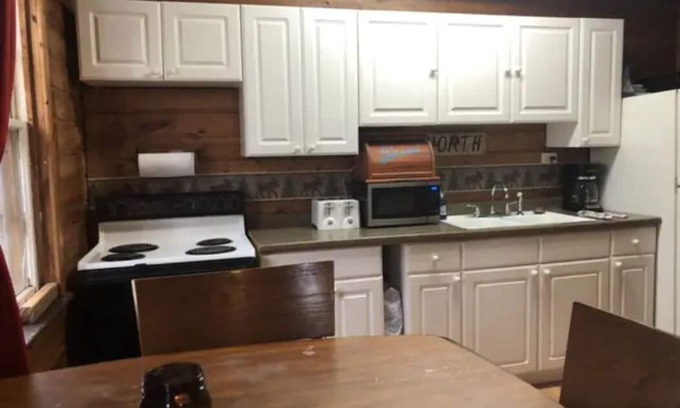 Hubbard County Apartamento | Yola Lodge #2 - Lake George, MN - Itasca State Park / Bemidji / Park Rapids