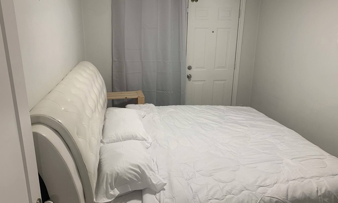 Thornhill Apartamento | Yorkdale-Glen Sweet Apartment Suites