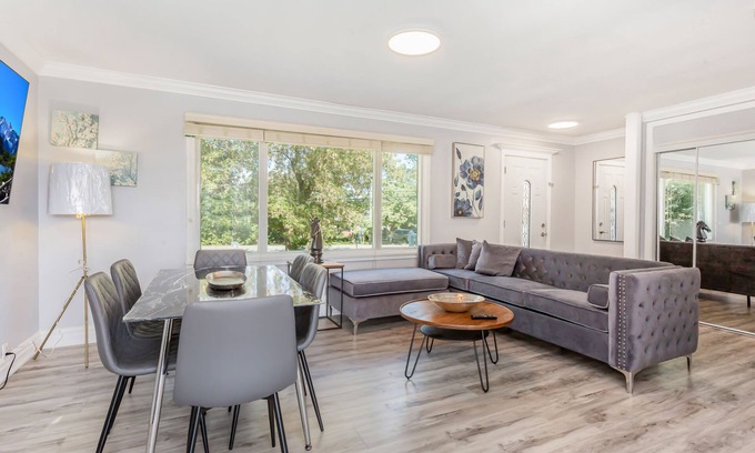 Halton Regional Municipality Casa | Your Gorgeous Getaway in Milton