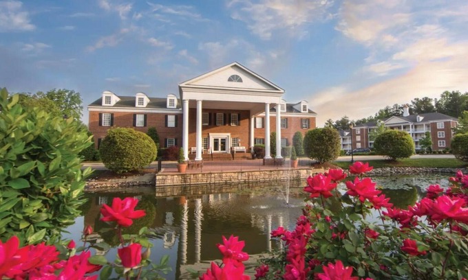 Williamsburg Complejo | Your Historic Escape Awaits at Holiday Inn Club Vacations Williamsburg- 2 Bd.