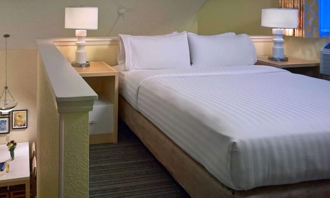 Highland Hills Casa | Your Home Away From Home! Free Parking, Pet-Friendly Property