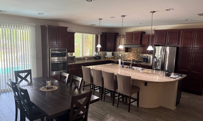 Greer Ranch North Casa | Your Island in the Desert - Beautiful 3 Bed house w/pool near sports and shops