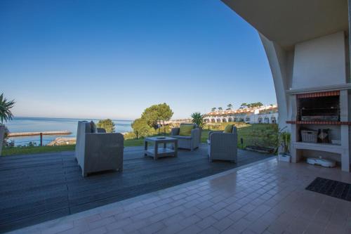 Nazare Villa | Your Nest in Nazaré - Ocean View Villa