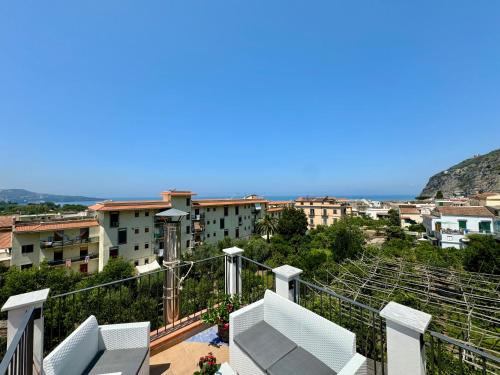 Meta Apartamento | YourHome - La Famiglia Apartment