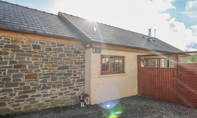 Newcastle Emlyn Cabaña | Año Hen Llaethdy, NEWCASTLE EMLYN