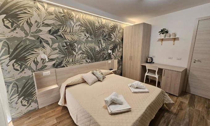 Old Town Casa | ZAFFIRO'S HOUSE