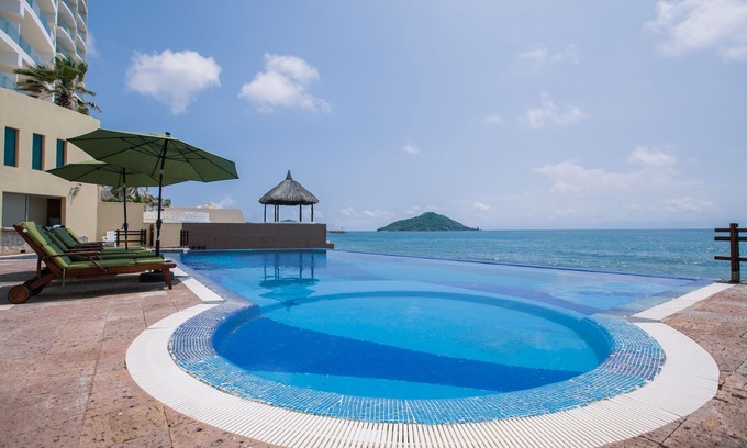 Marina Mazatlán Apartamento | Zafiro Beach Boutique Resort