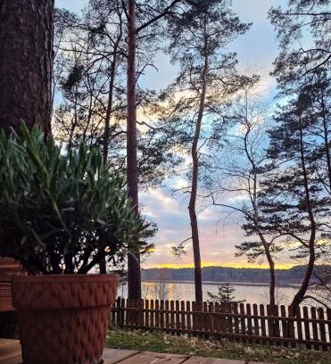 gmina Karsin Casa | Zakątek Wdzydze -domek nr 7 w pierwszej linii od jeziora