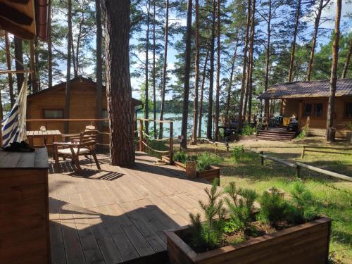 gmina Karsin Casa | Zakątek Wdzydze z widokiem na jezioro -domek nr 19