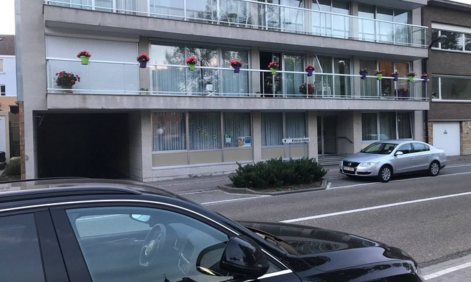 Zaventem Apartamento | APARTAMENTO 3 DEL AEROPUERTO DE ZAVENTEM BRUSELAS (15 minutos a pie del aeropuerto: LAKESIDE; CITYBUS