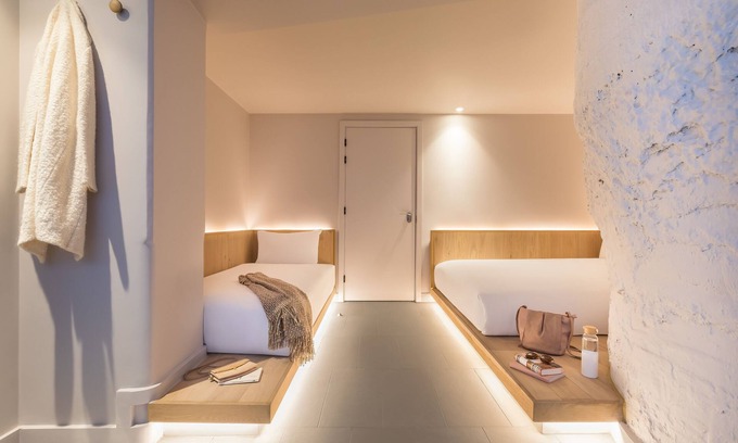 Fitzrovia Hotel | Zedwell Underground Hotel Tottenham Court Road