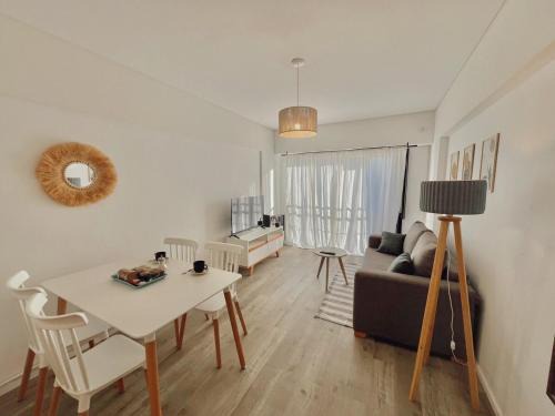 Bahía Blanca Apartamento | Zelarrayan en el centro de Bahía - cochera y amenities