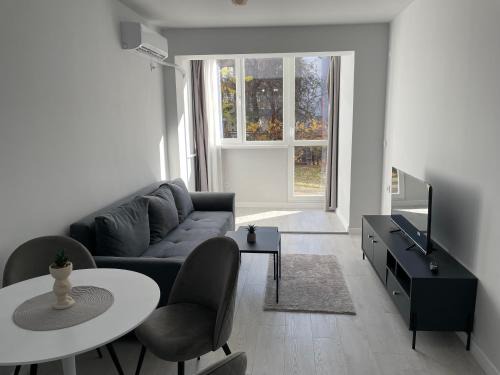 Stara Zagora Apartamento | Zen Zagora Apartment First Floor Free Parking Near Park