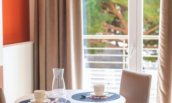 Frejus City Centre Apartamento | Zenao Appart Hôtel Fréjus