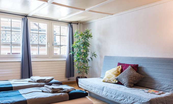 Niederdorf Apartamento | ZH Doerfli 4 - HITrental Apartment
