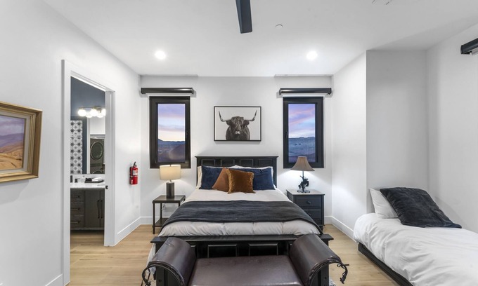 Hurricane Casa | Zion Escape Casita at Sand Hollow – Very Comfortably Sleeps 3