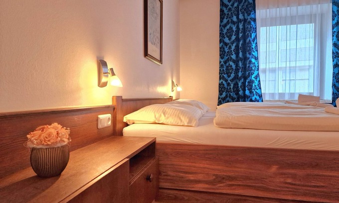 Eferding Casa | Zum Goldenen Kreuz