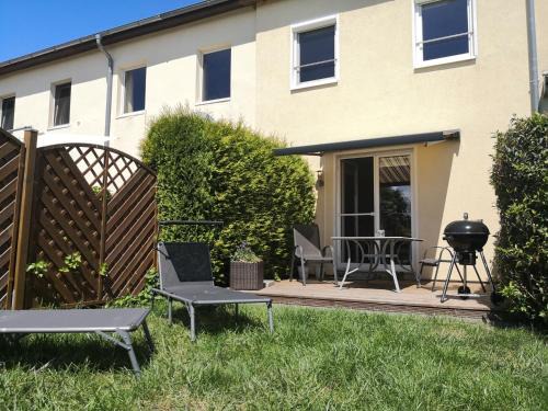 Hohen Wieschendorf Apartamento | Zur Schwedenschanze 2