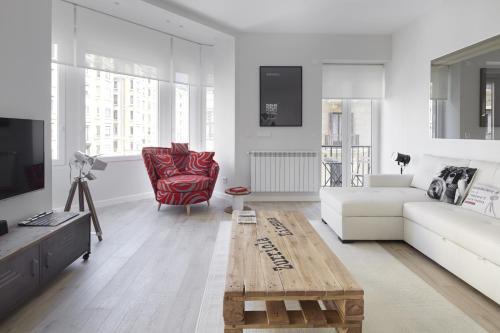 Gros Apartamento | Zurriola Zinema by FeelFree Rentals