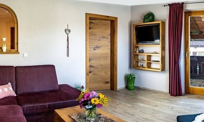 Groissenbach Apartamento | Apartamento de dos habitaciones (6) Haus Resi, sala de estar / cocina, sala de estar, dormitorio, ducha / WC con cabina de calor, balcón (60m²)